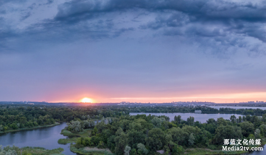 無人機(jī)航拍視頻