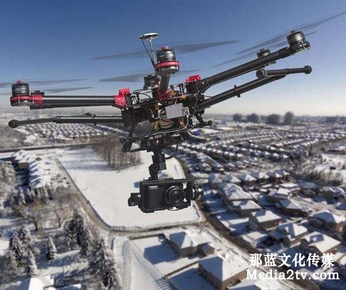 航拍無(wú)人機(jī)M600